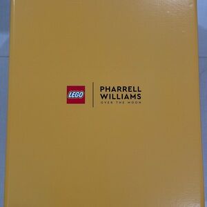 SPECIAL COLLECTOR’S EDITION: LEGO x Pharrell